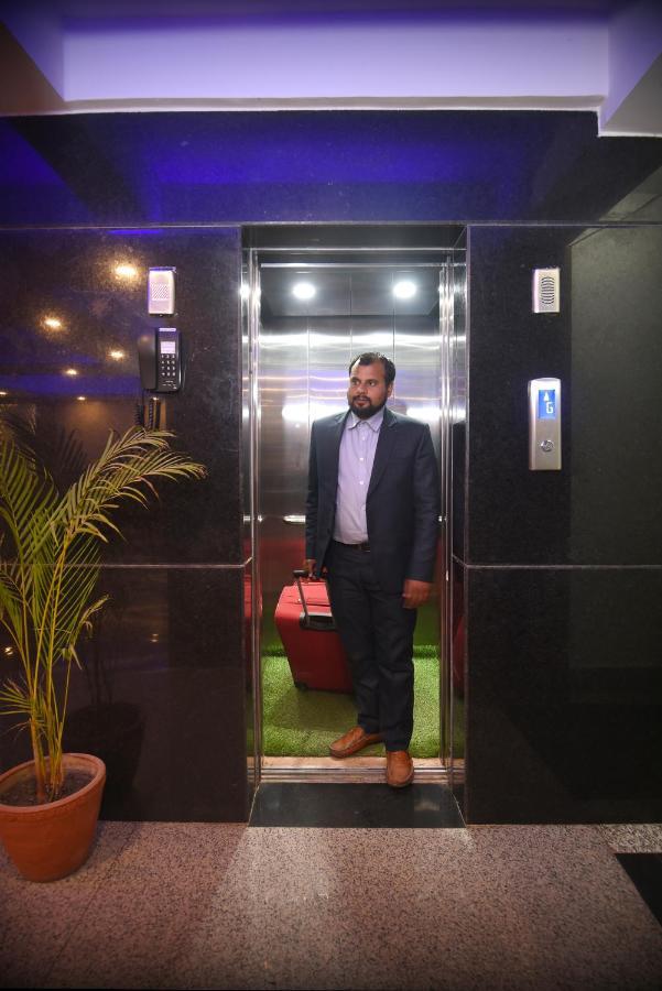 Hotel Simal Катманду Екстериор снимка